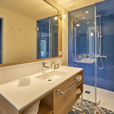 Fergus Club Europa 4* 파게라