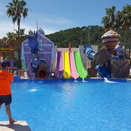 Fergus Club Europa Θέρετρο 4*